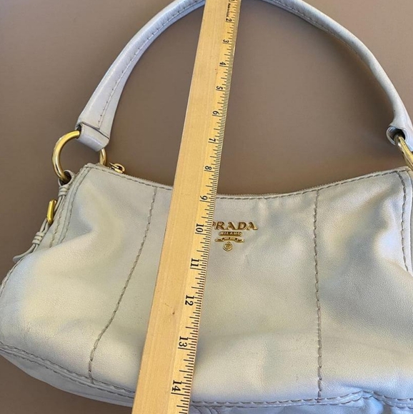 Authentic cream/white Prada shoulder bag used - Picture 1 of 16